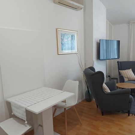 Apartments Fantasia Pula Ngoại thất bức ảnh