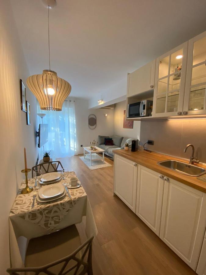 Apartments Fantasia Pula Ngoại thất bức ảnh