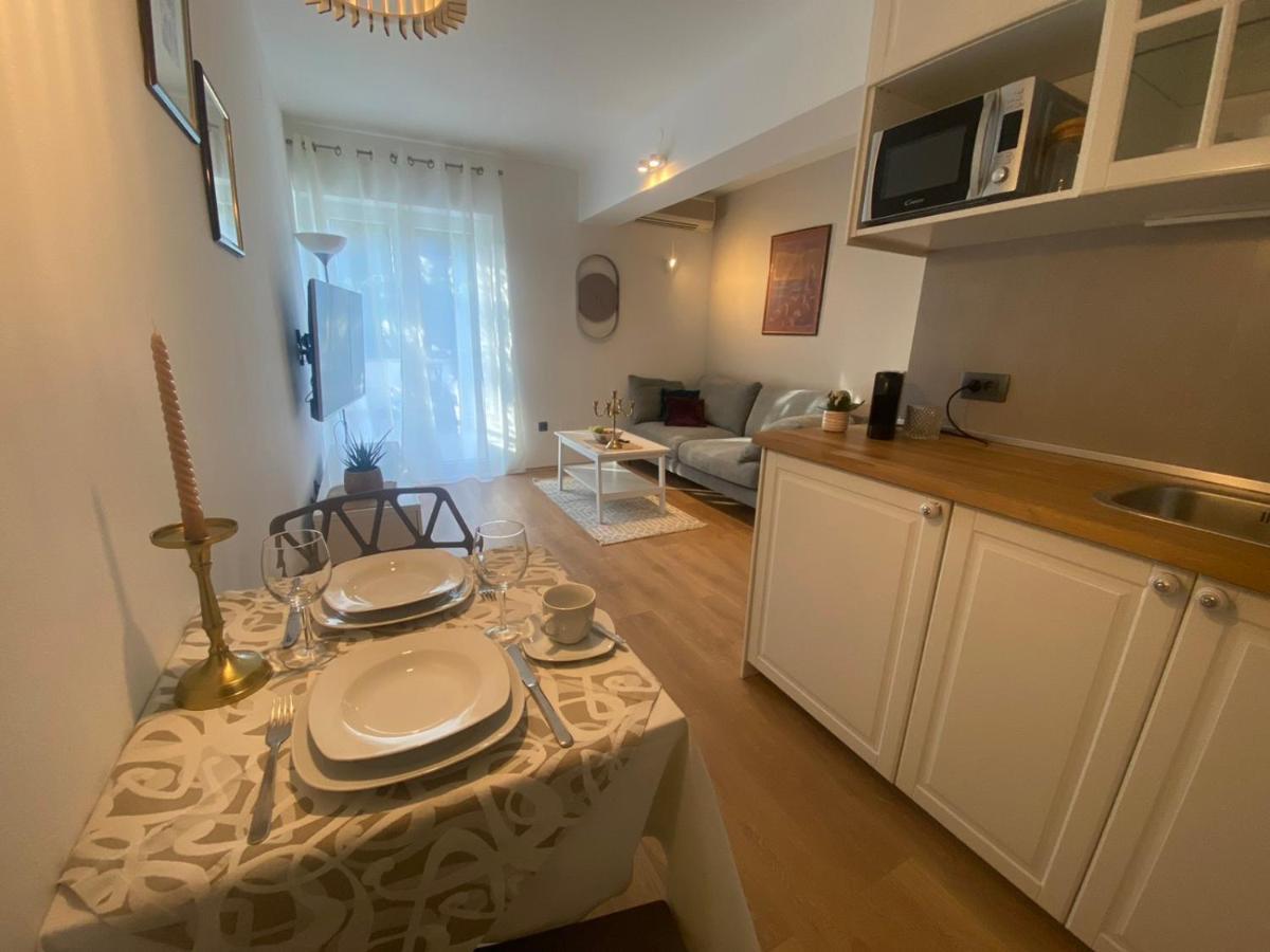 Apartments Fantasia Pula Ngoại thất bức ảnh