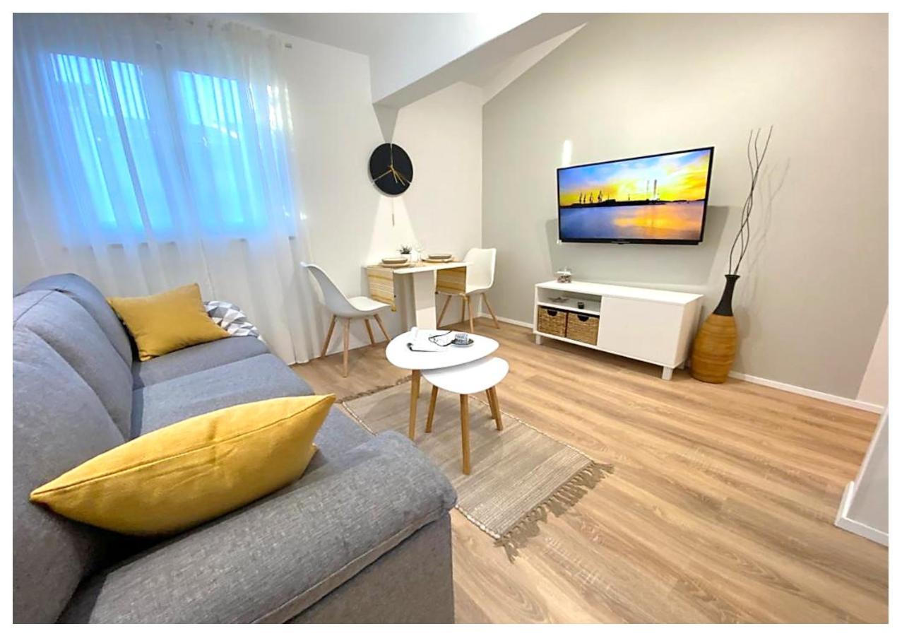 Apartments Fantasia Pula Ngoại thất bức ảnh